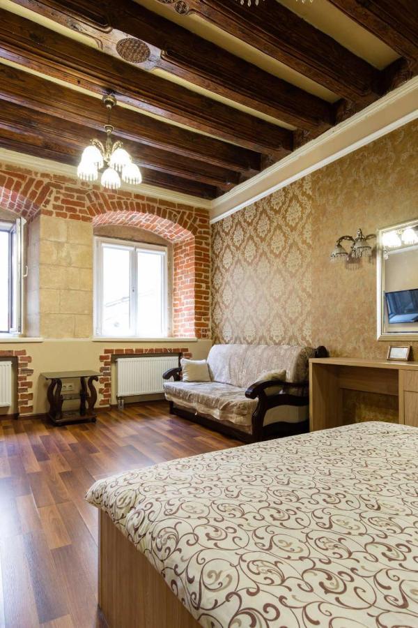 Spirit Of Old Lviv Apartment Main Square ภายนอก รูปภาพ